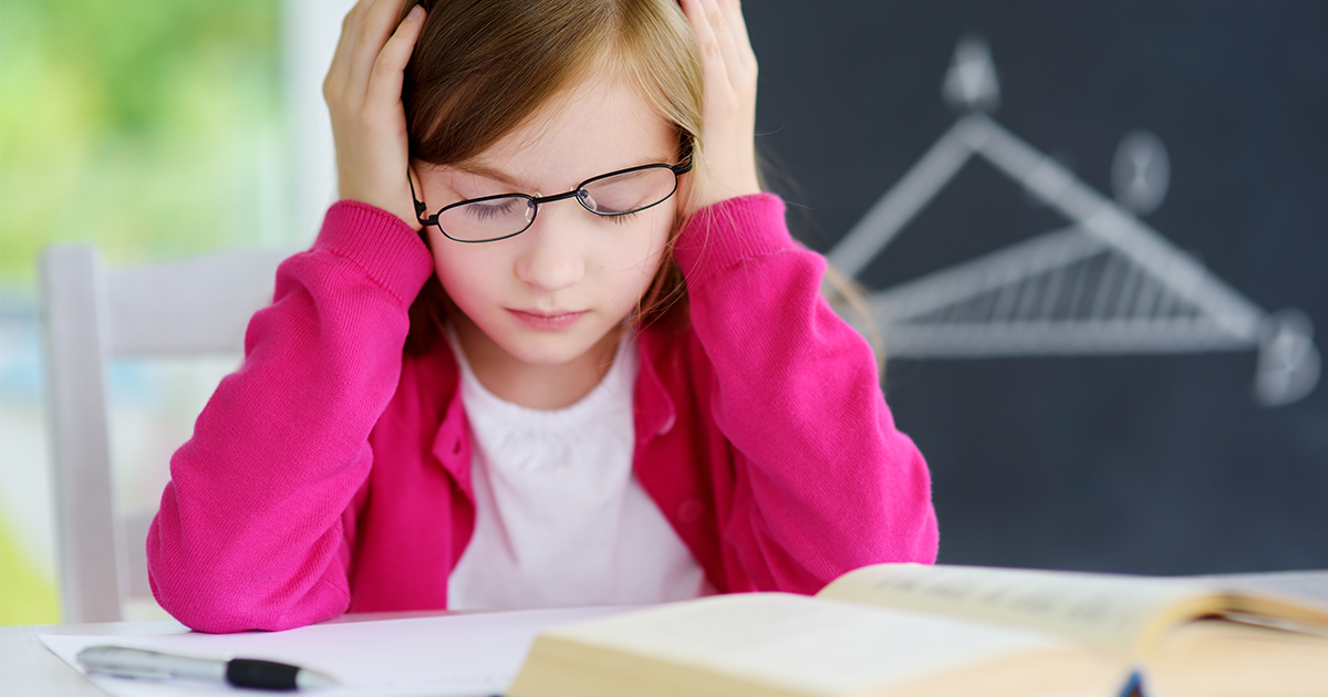 girl-frustrated-reading-kidhours