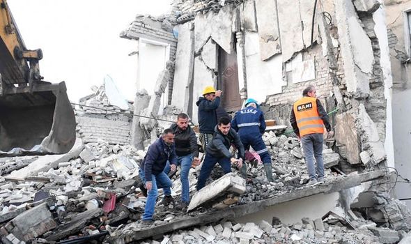 albania-earthquake-tamil