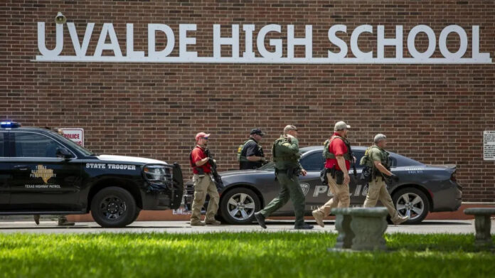 Shooting of school children in the United States - 19 killed